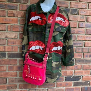 Juicy Couture Velour Soft Embroidered Logo Hot Pink Fuchsia Crossbody/Me…